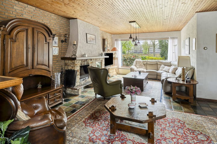 Photo 4 of Loekemanstraat 4
