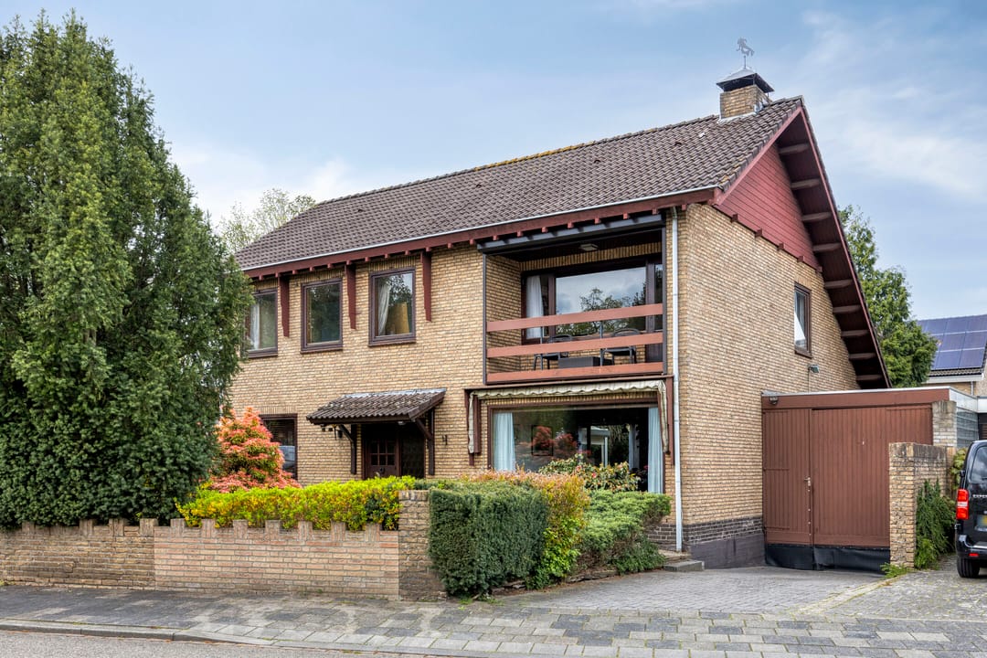 Foto 1 van Loekemanstraat 4