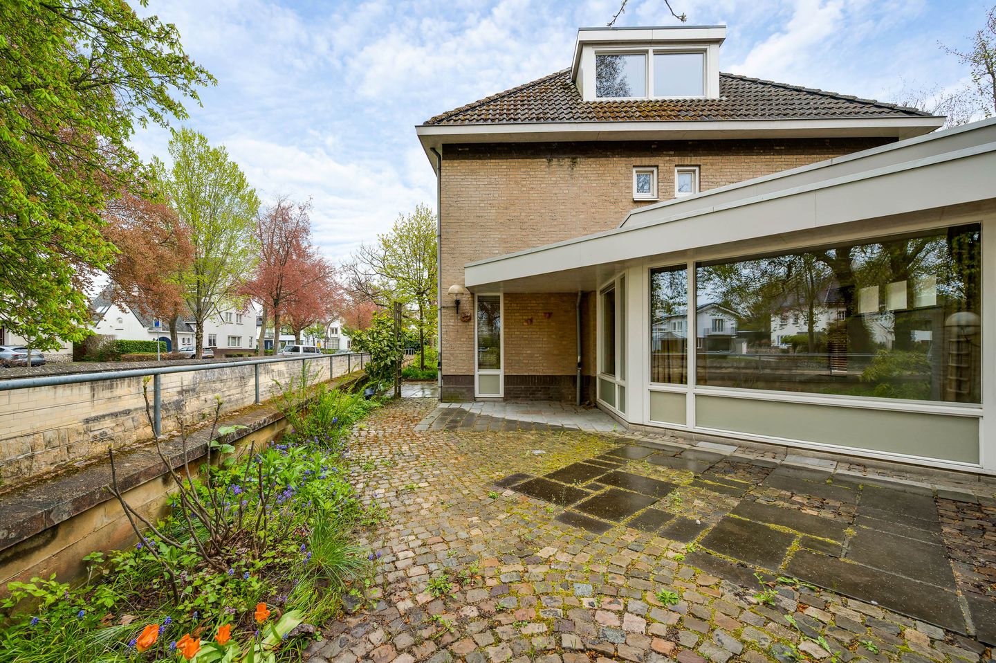 Foto 20 van Oranjelaan 32