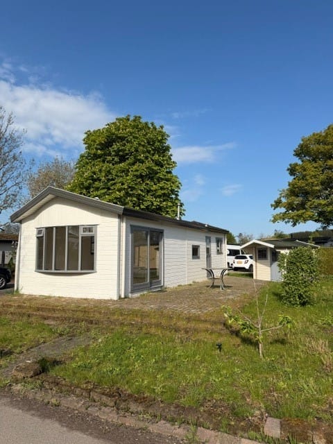 Foto 2 van Rietveldseweg 21-A124