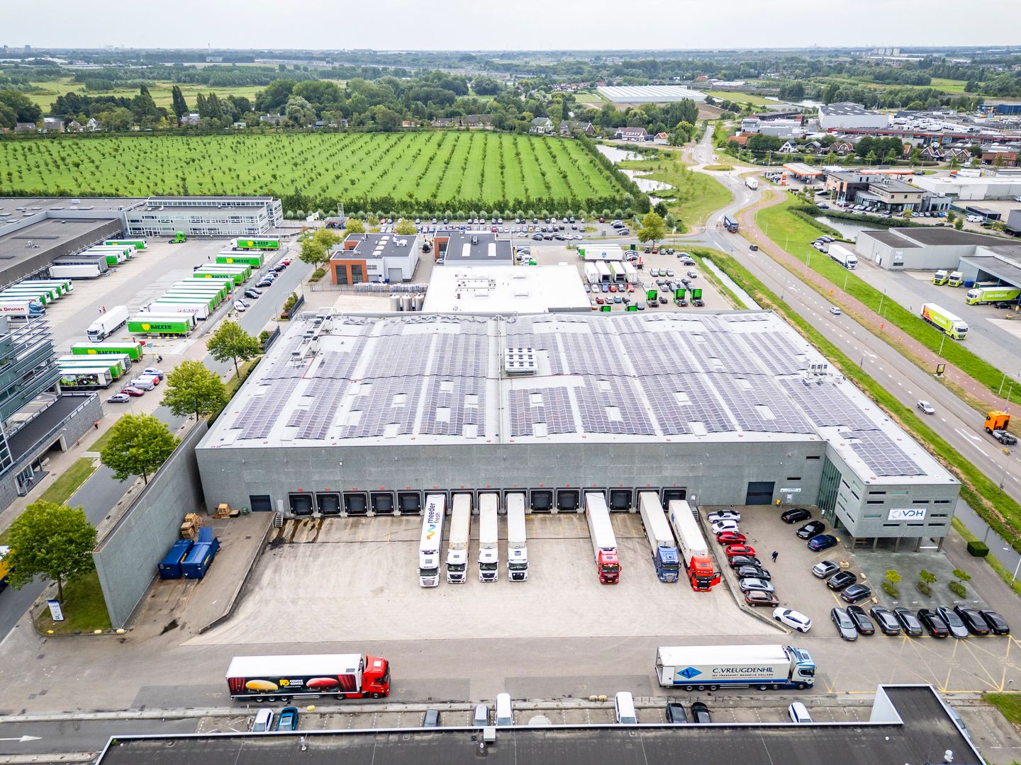 Bekijk foto 3 van Handelsweg 180