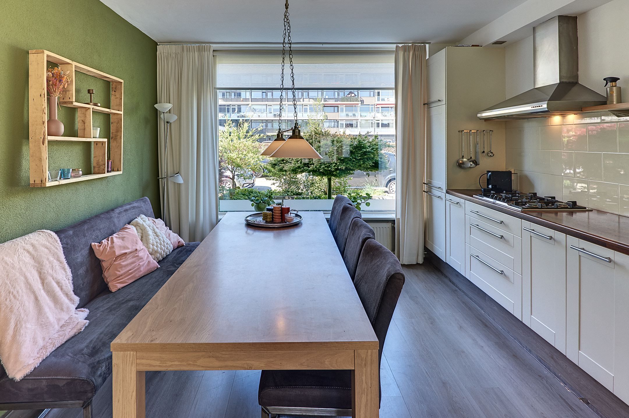 Foto 15 van De Genestetstraat 13