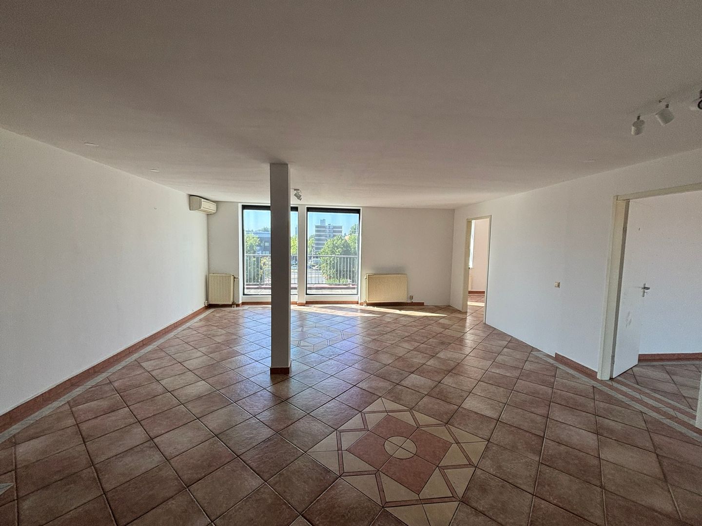 View photo 1 of Titaniumstraat 41