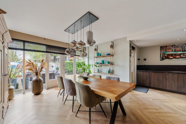 Foto 2 van Hoeker 87