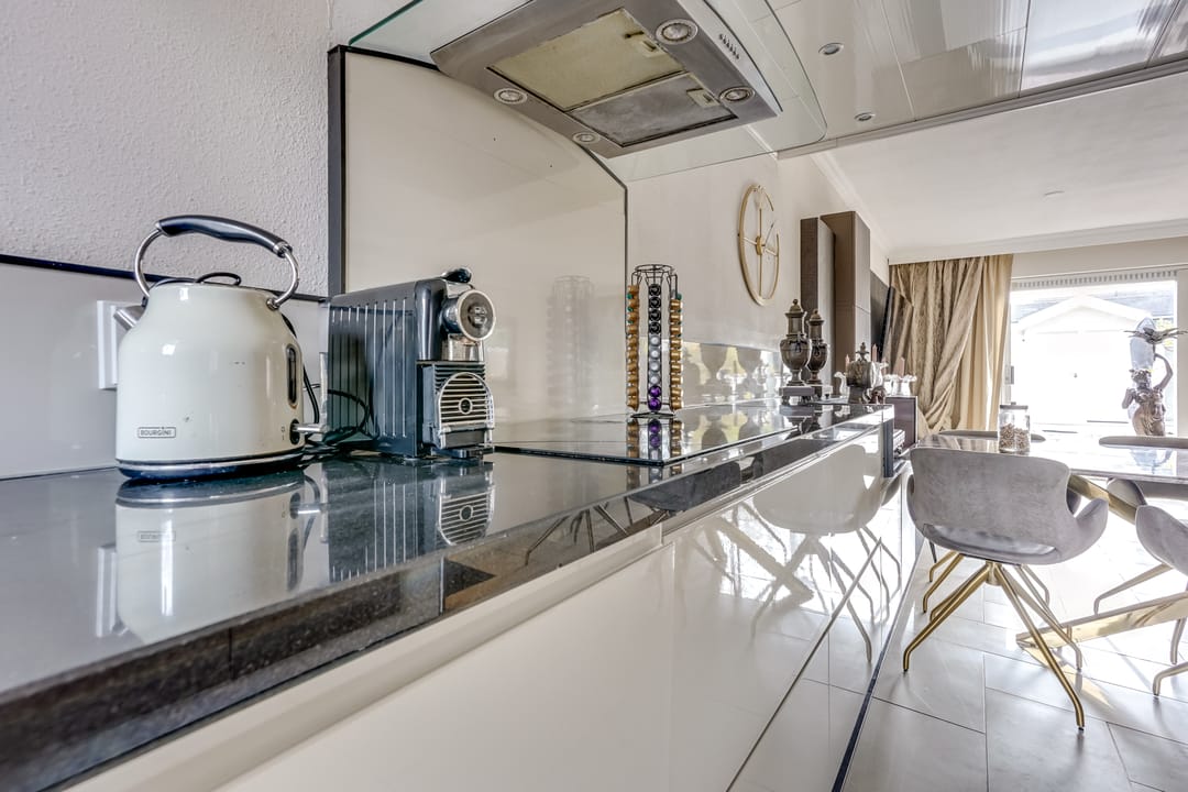 Foto 23 van Zebraspoor 704