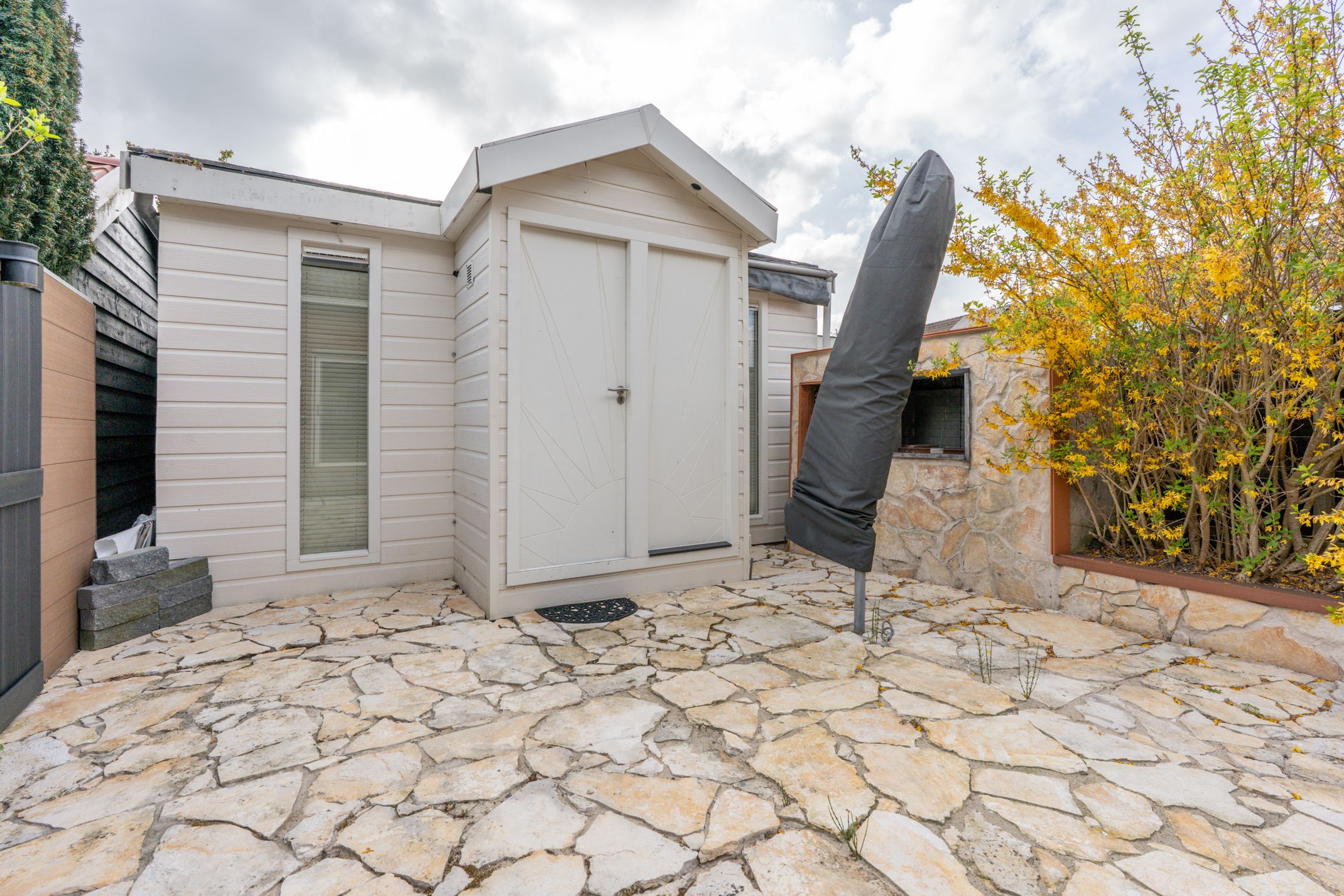 Foto 30 van Zebraspoor 704