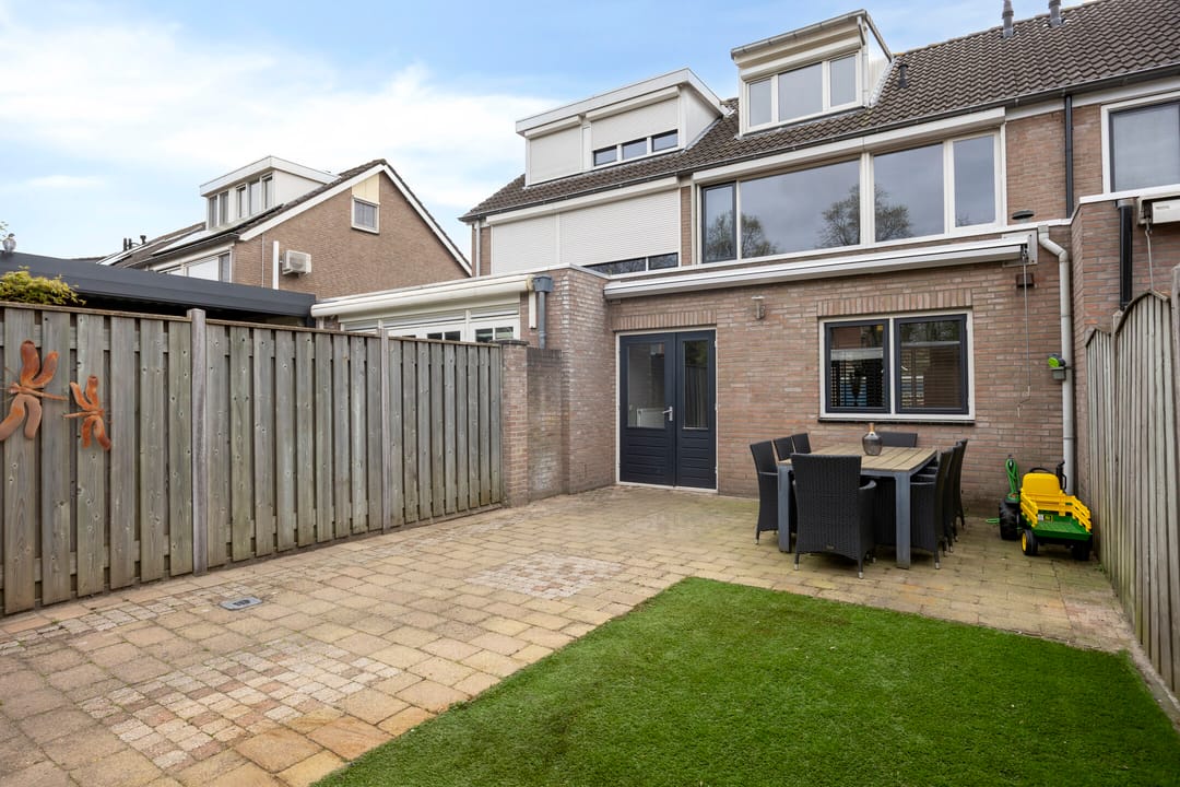 Photo 31 of Irenestraat 7