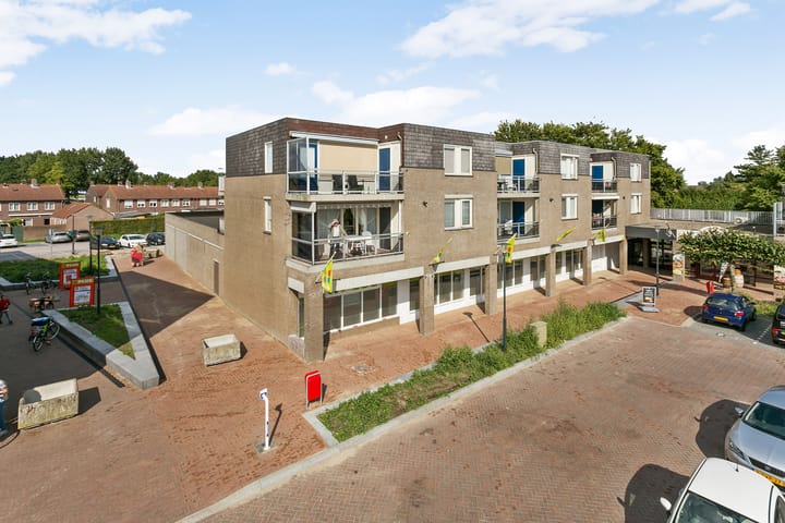 Raadhuisplein 31, Sprang-Capelle