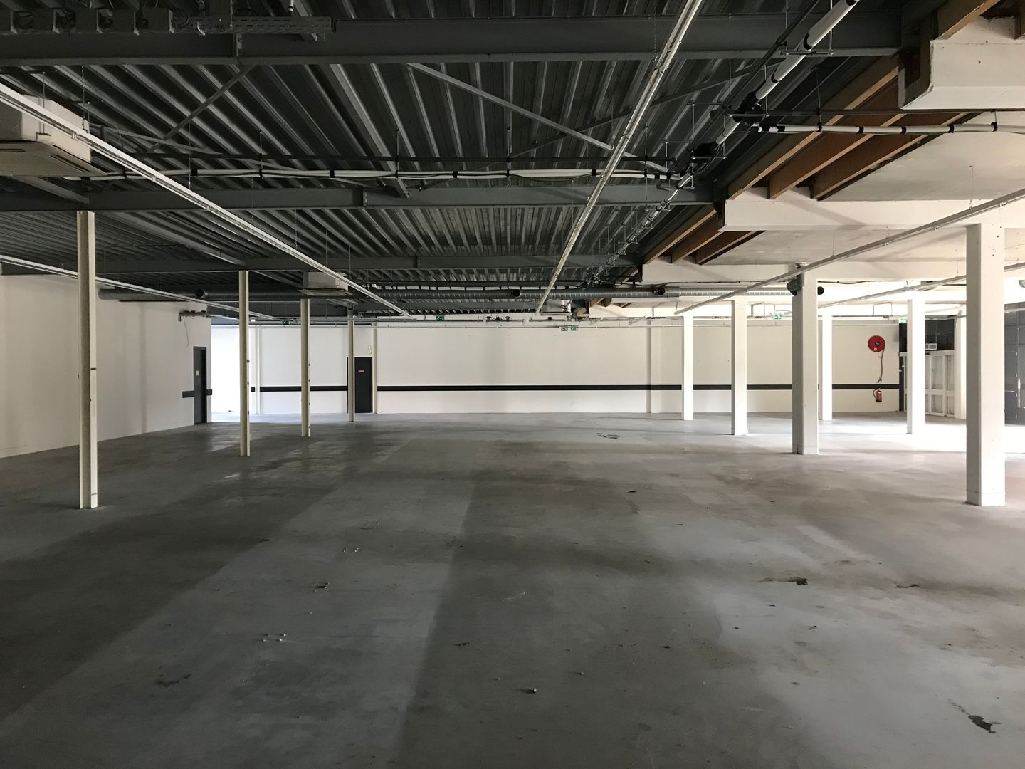 Bekijk foto 4 van Raadhuisplein 31