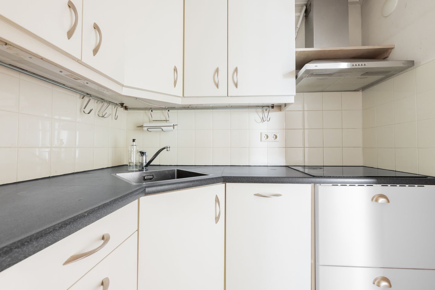 Foto 14 van Helper Brink 61-142