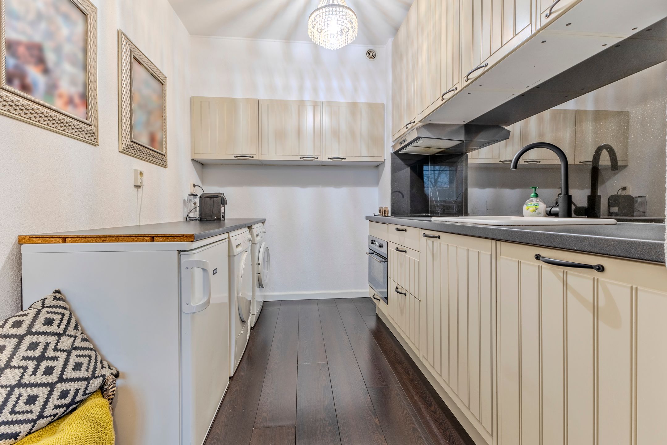 Apartment with view on Kerkplein in the heart of Sint-Oedenrode — 15