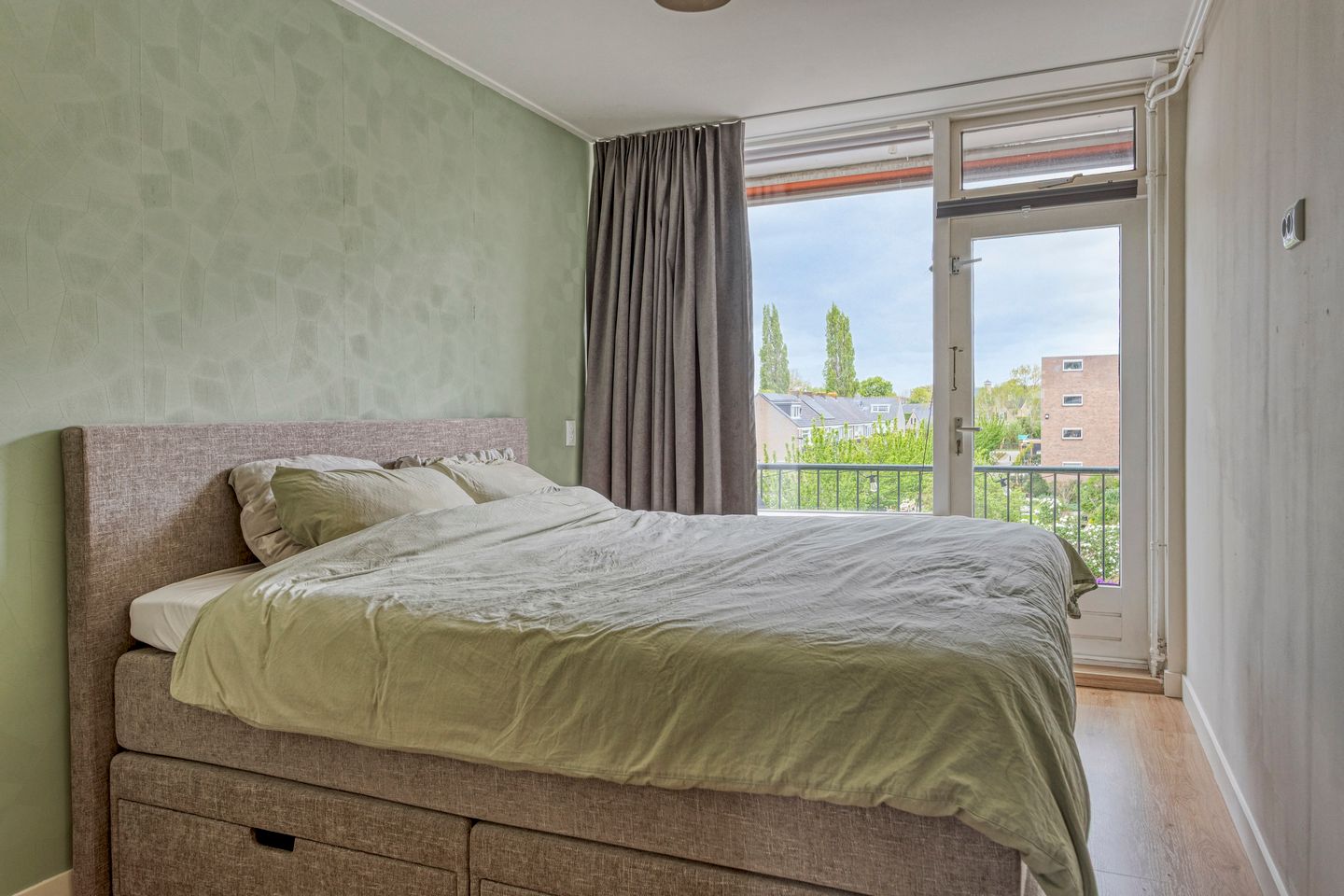 Foto 20 van Pieter de Hoochstraat 66