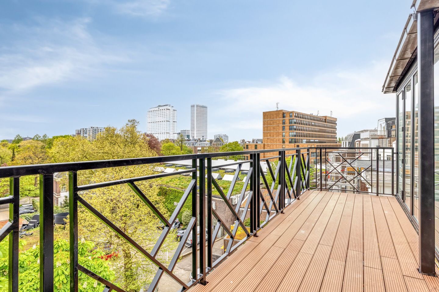 Foto 20 van Van Vollenhovenstraat 33-B