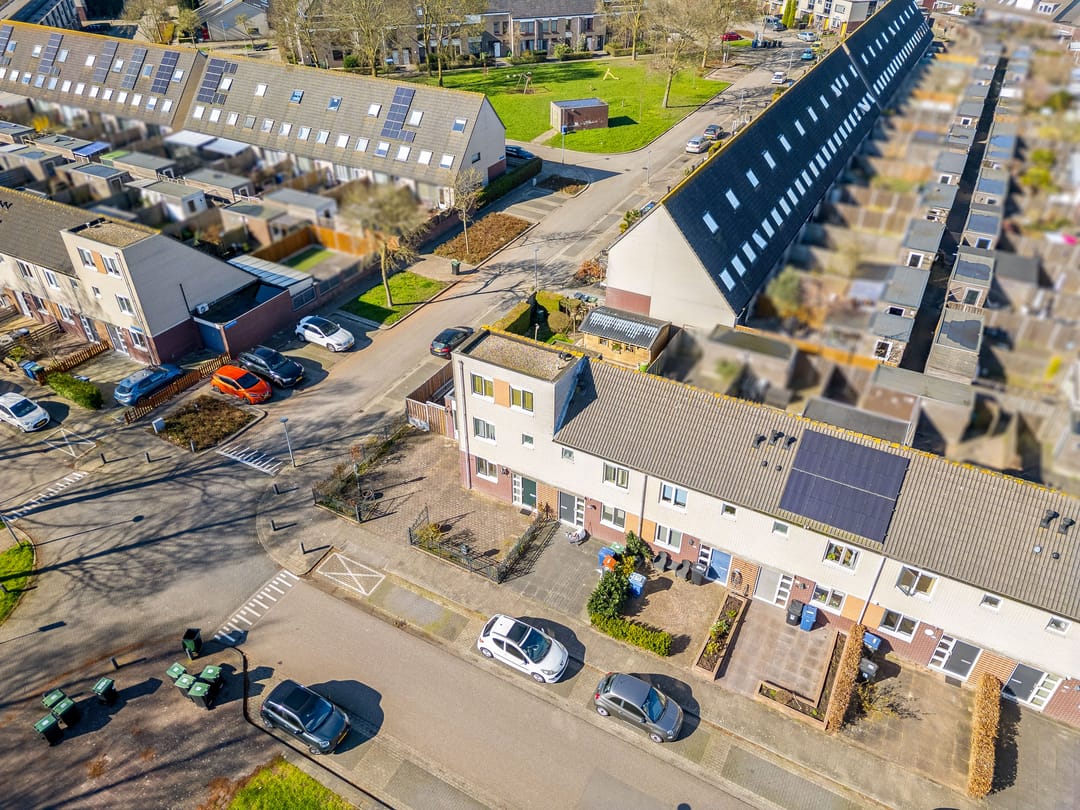 Foto 52 van Clare Lennartstraat 16