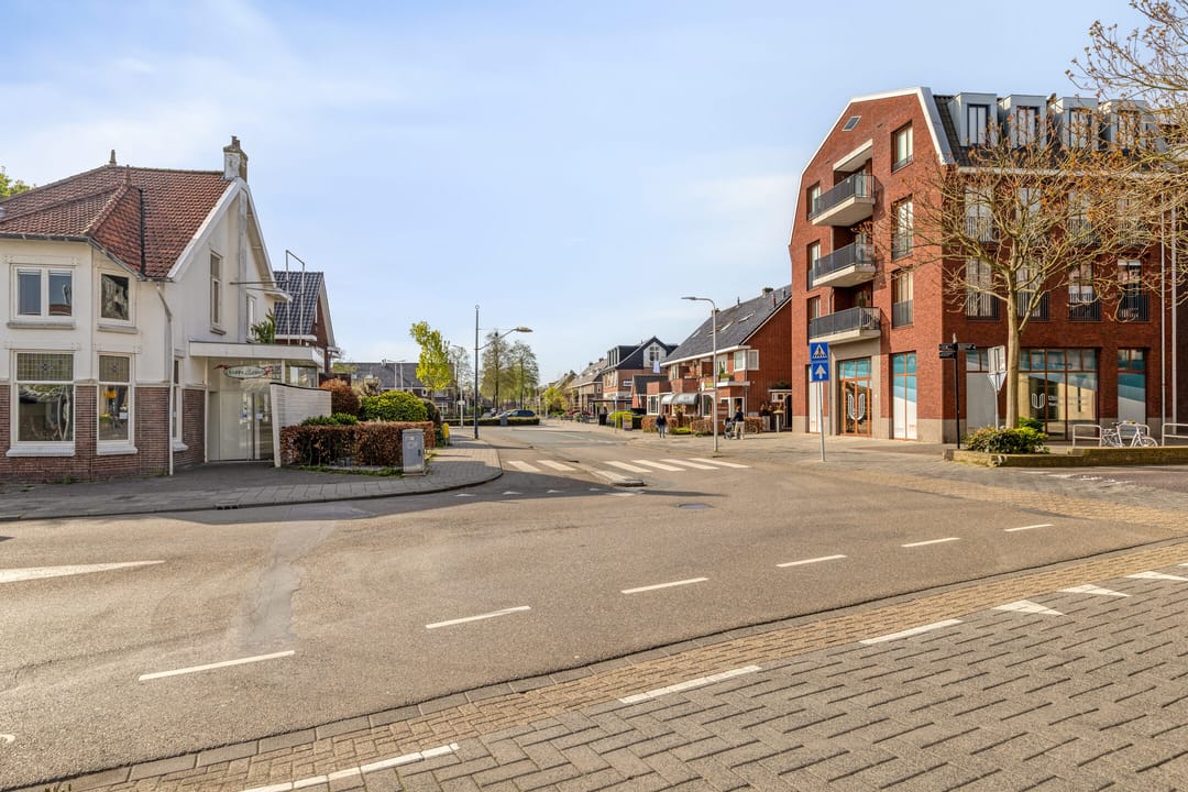 Foto 28 van Van Boetzelaerstraat 29-A