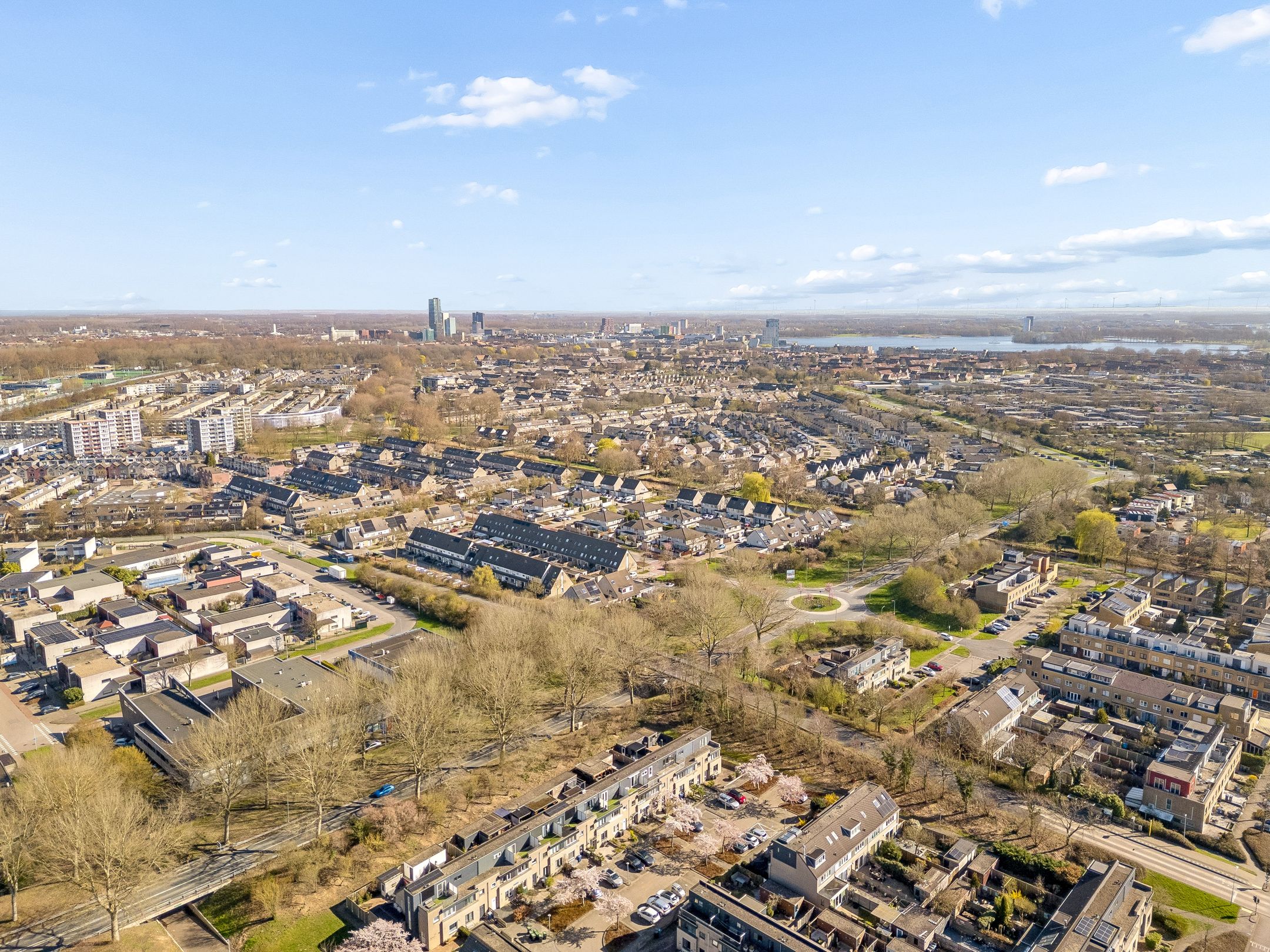 Foto 60 van Clare Lennartstraat 16