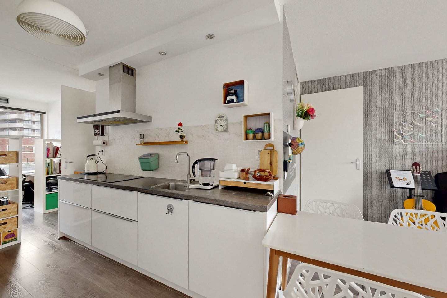 Photo 14 of Ottho Heldringstraat 202-D