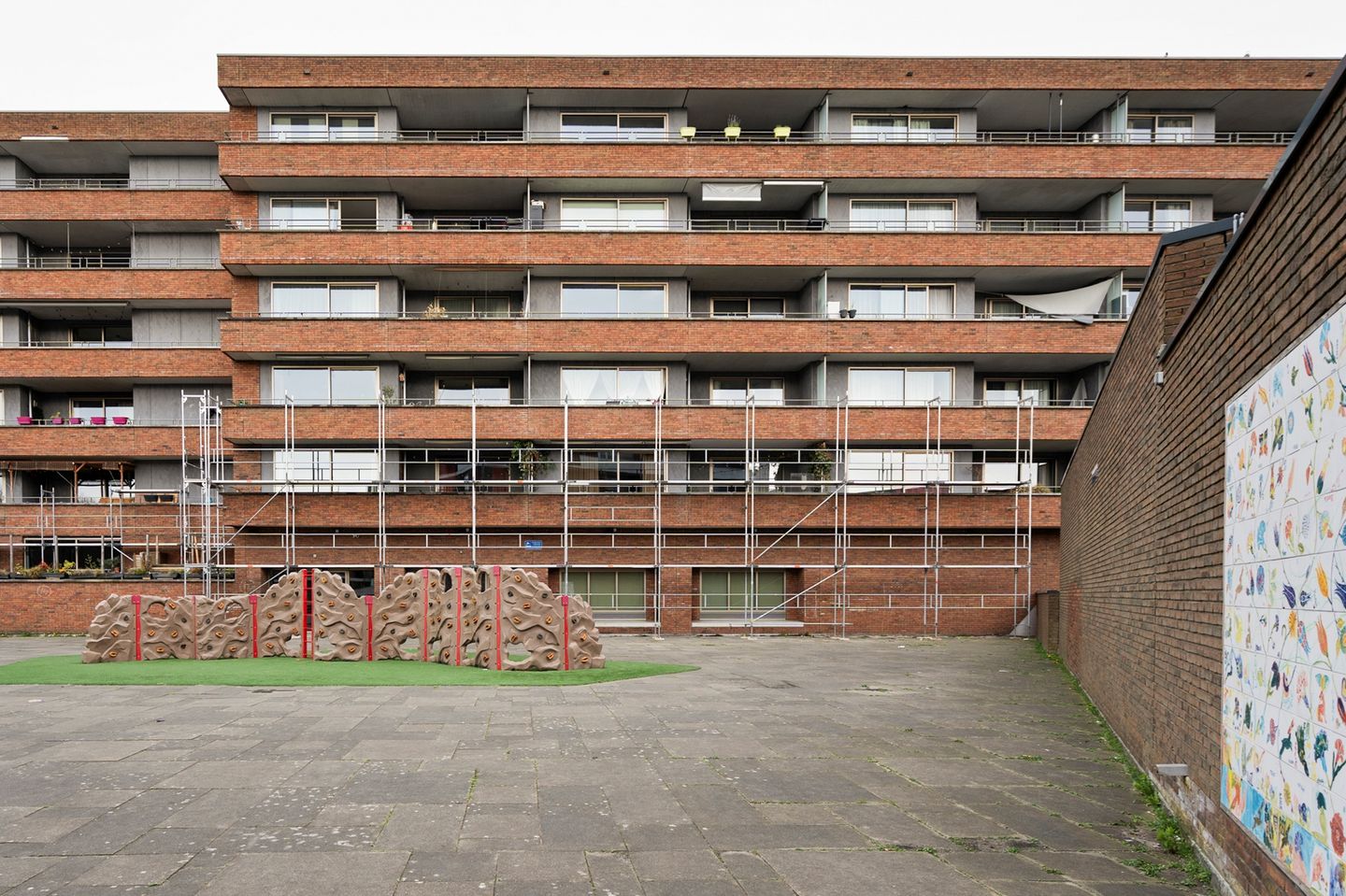 Photo 4 of Ottho Heldringstraat 202-D