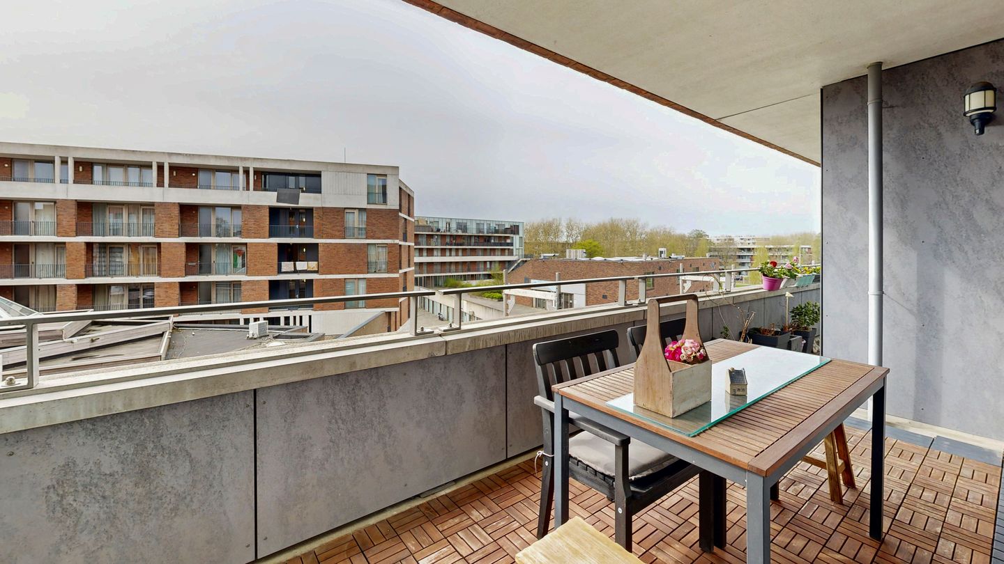 Photo 10 of Ottho Heldringstraat 202-D