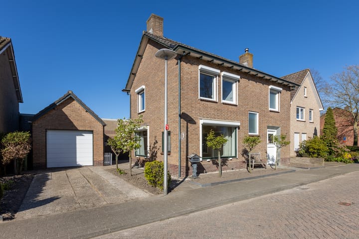 Photo 2 of Doktersstraat 1