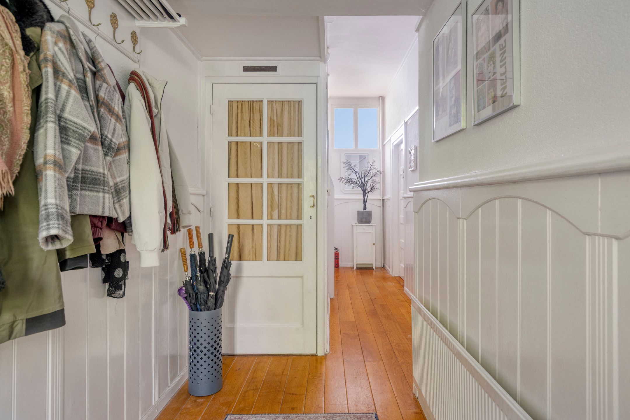 Foto 9 van Kennemerstraatweg 143