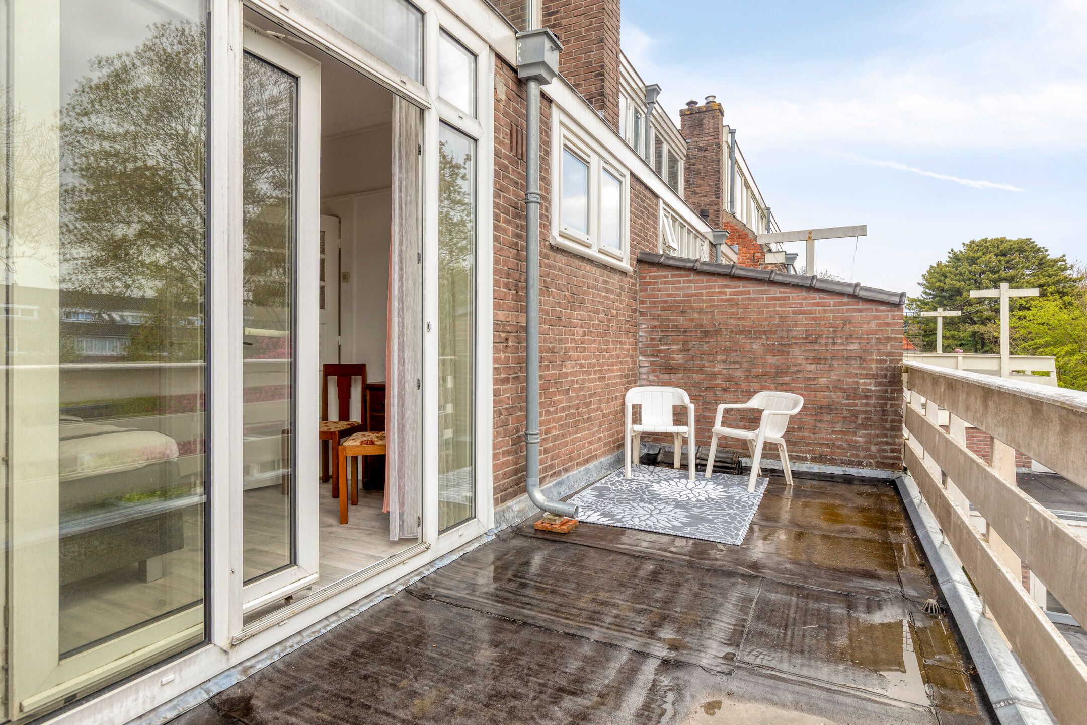 Foto 24 van Kennemerstraatweg 143