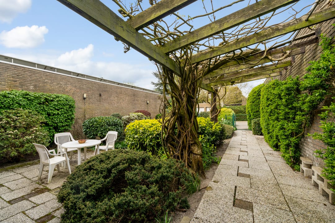 Foto 11 van Planetenweg 55