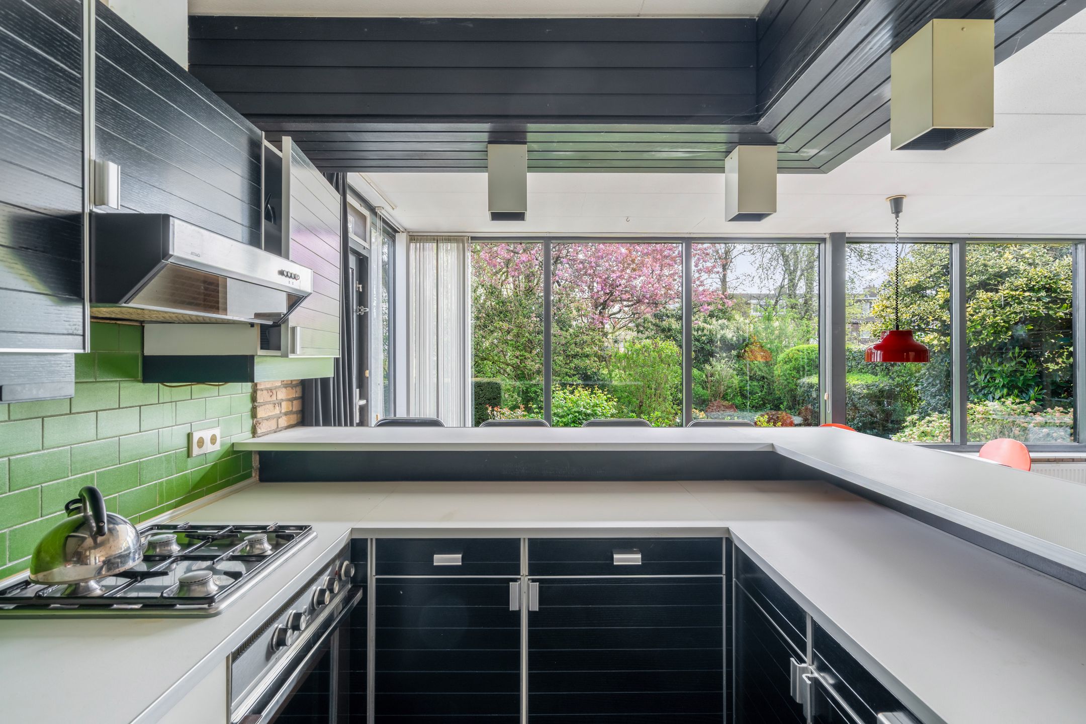 Foto 30 van Planetenweg 55