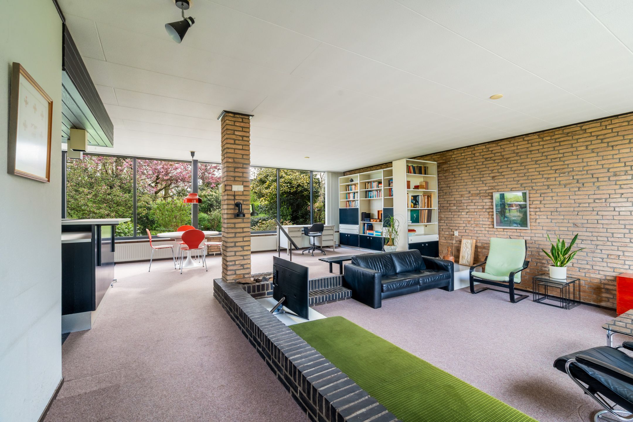 Foto 18 van Planetenweg 55