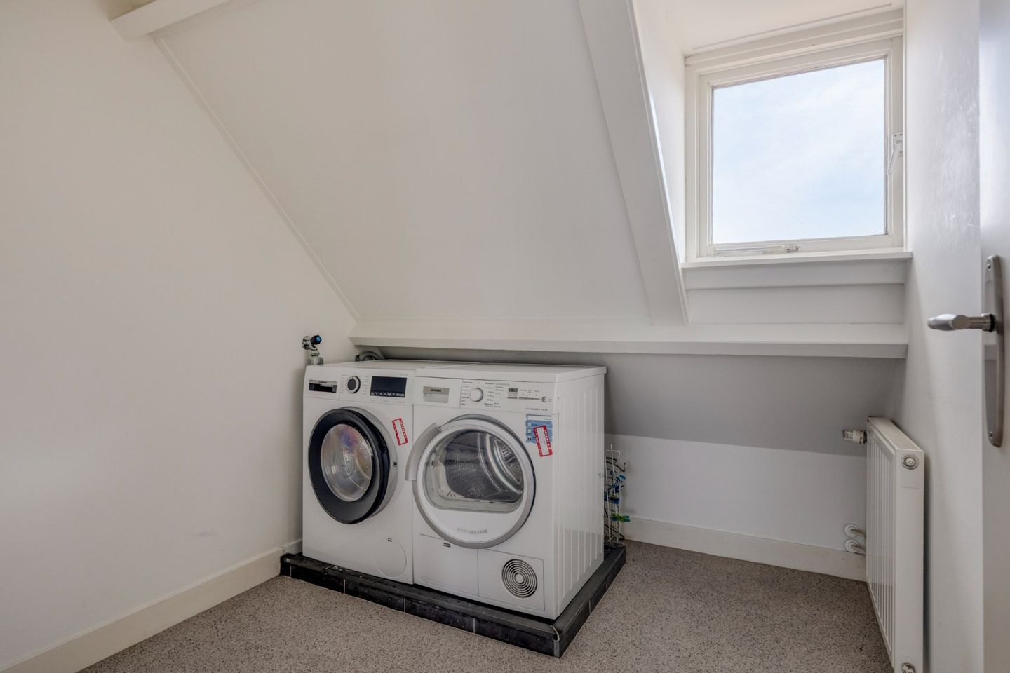 Photo 35 of Hugo de Grootstraat 29