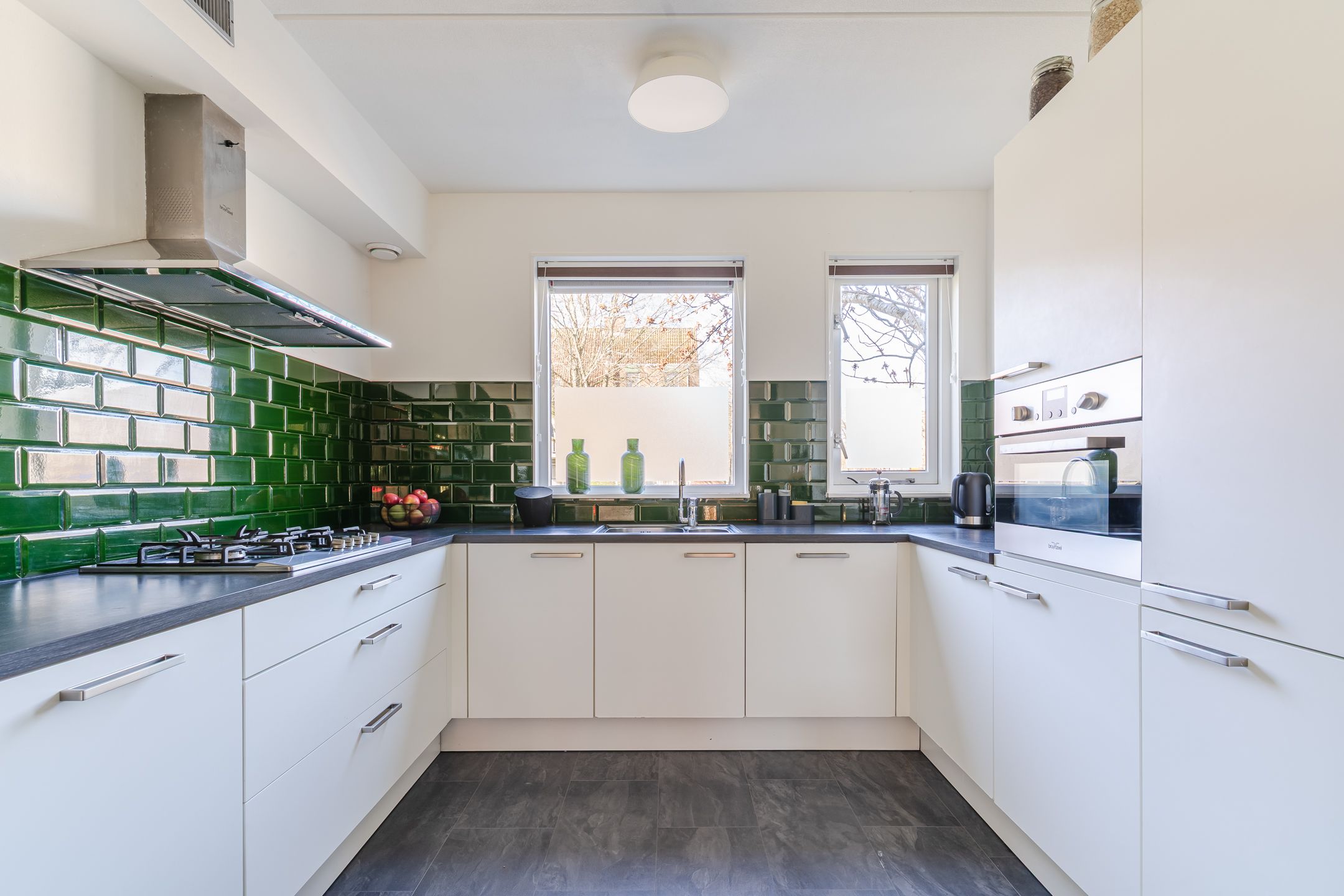 Foto 12 van Acacia 18