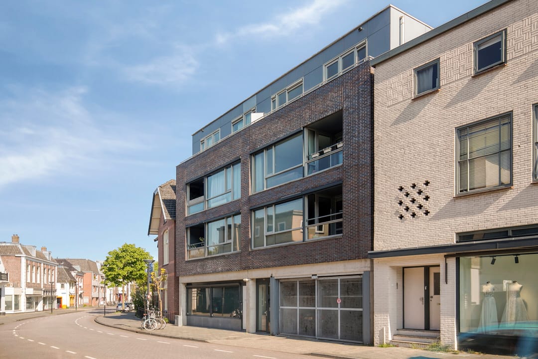 Photo 1 of Bergstraat 1-H