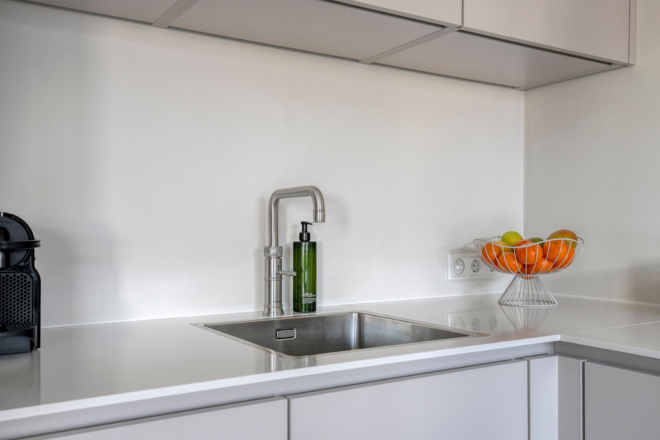 Photo 15 of Bergstraat 1-H