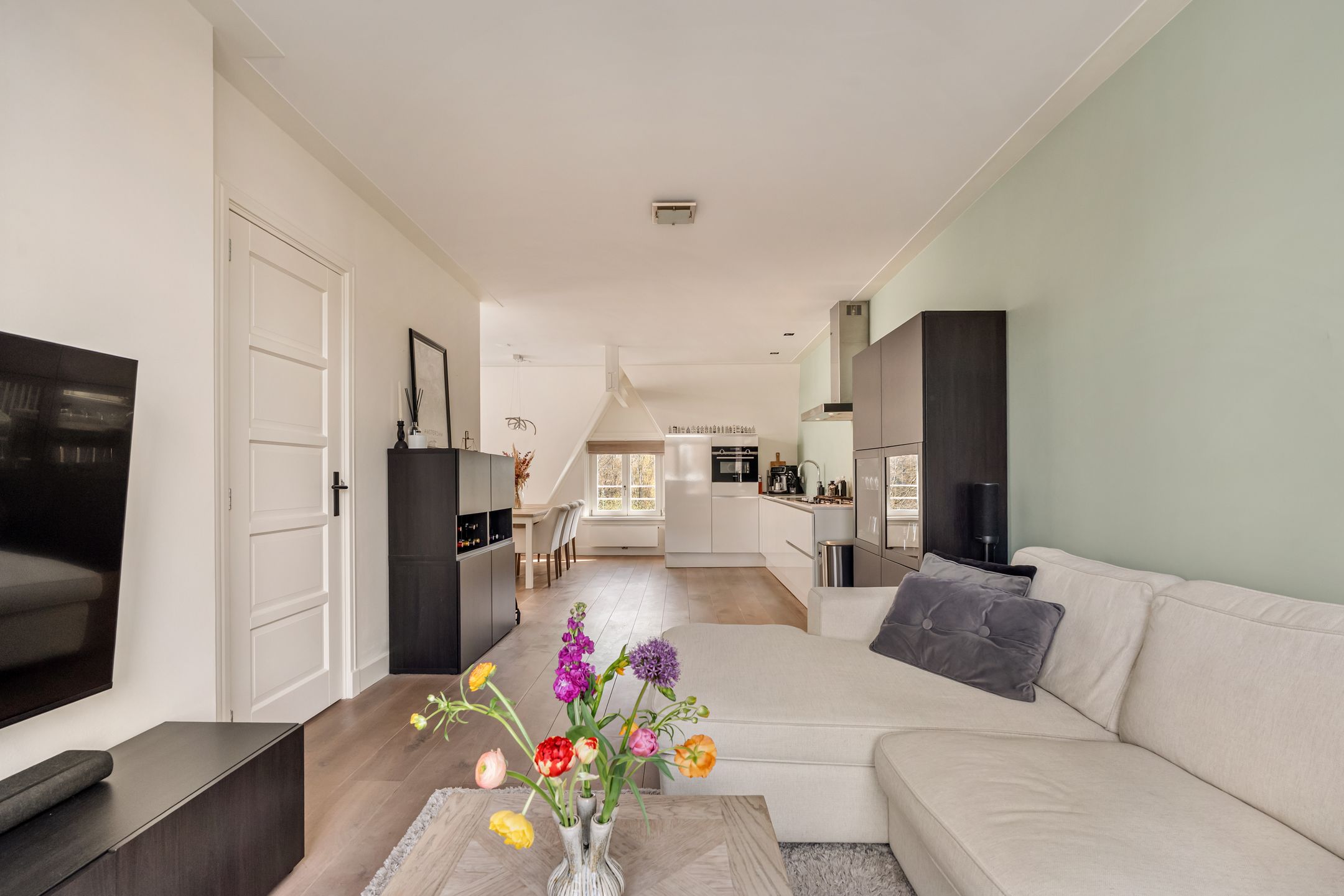 Foto 6 van Vaartstraat 2-4