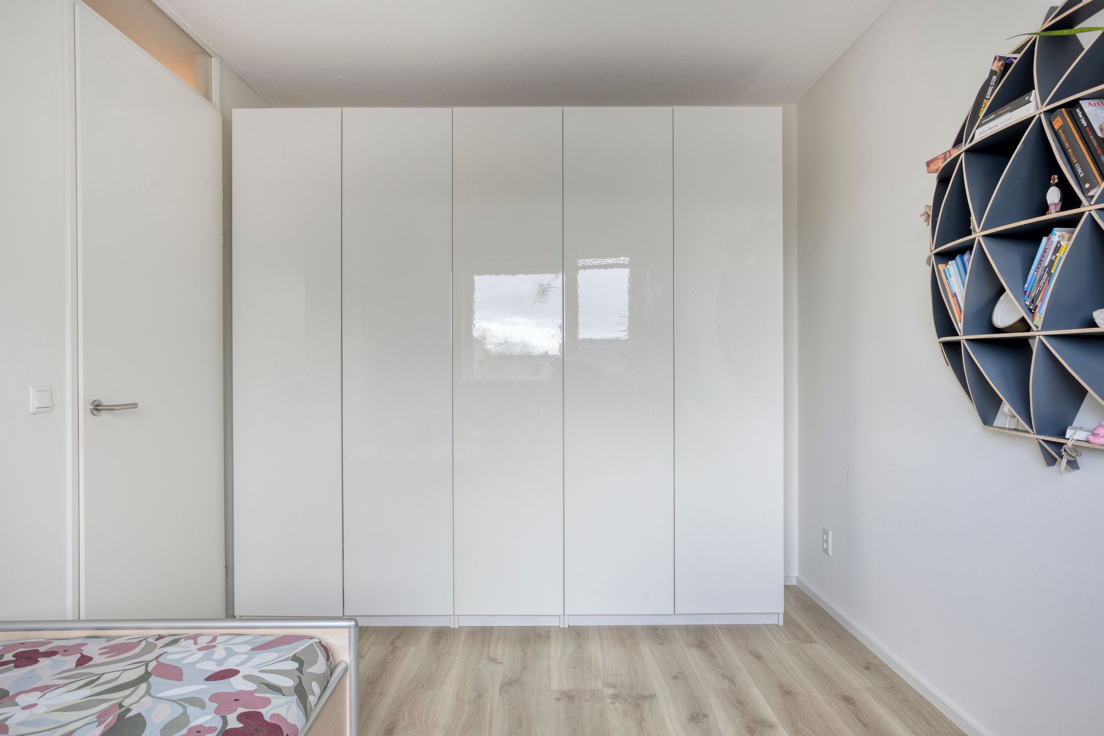 Foto 30 van Zuiderspoorstraat 37