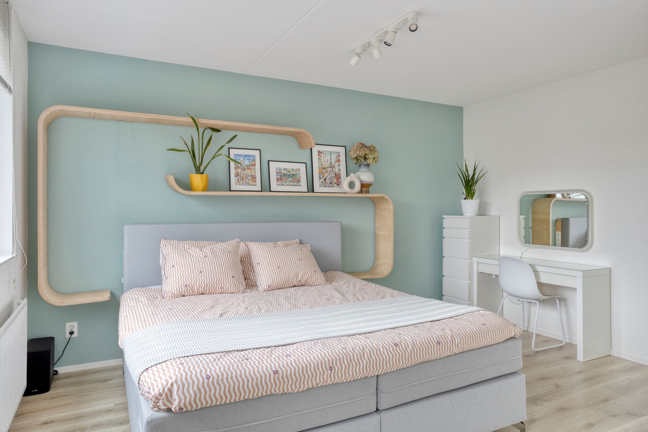 Foto 24 van Zuiderspoorstraat 37