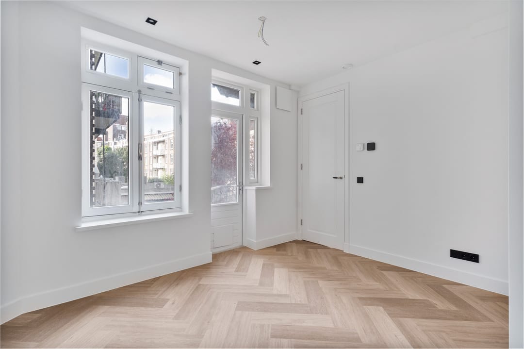 Photo 17 of Deurloostraat 3-1