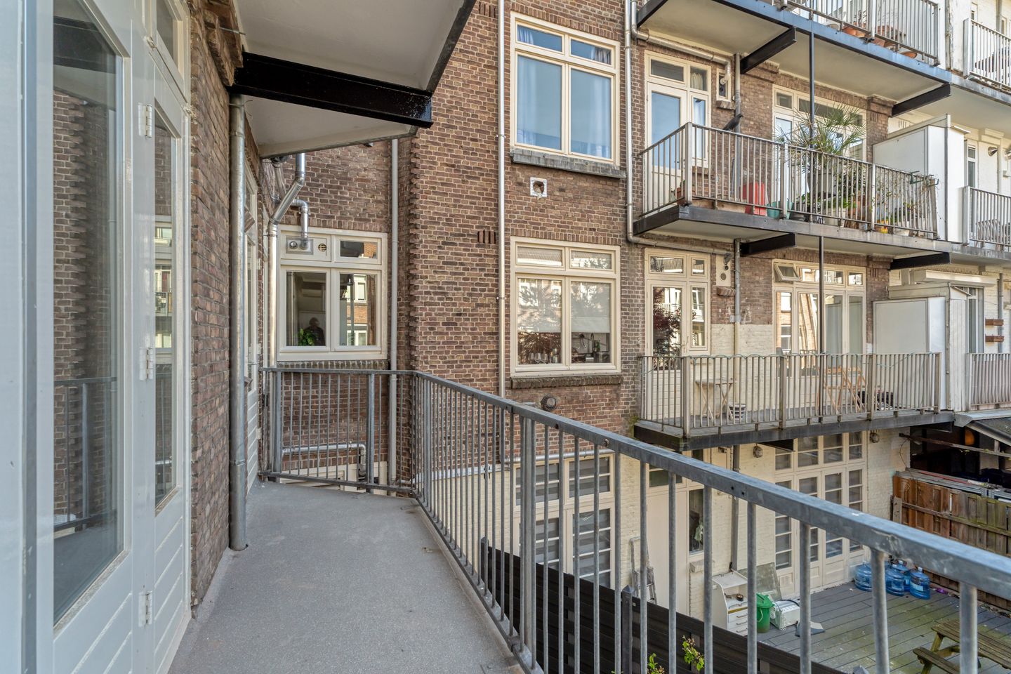 Photo 10 of Deurloostraat 3-1