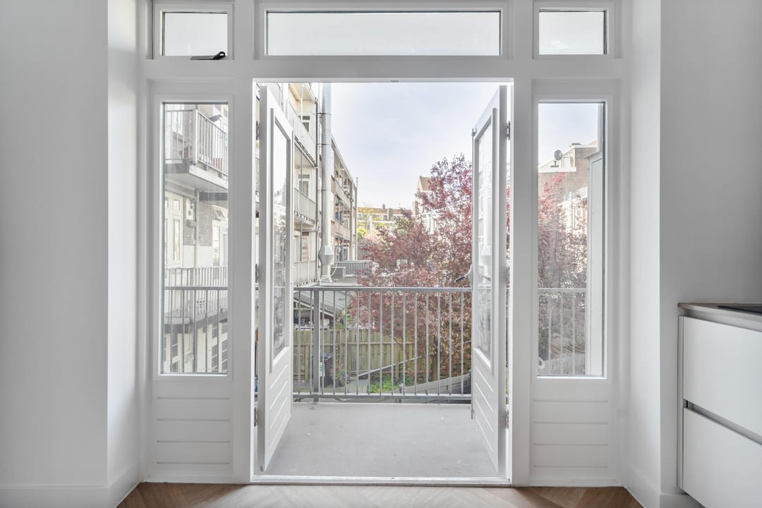 Photo 8 of Deurloostraat 3-1