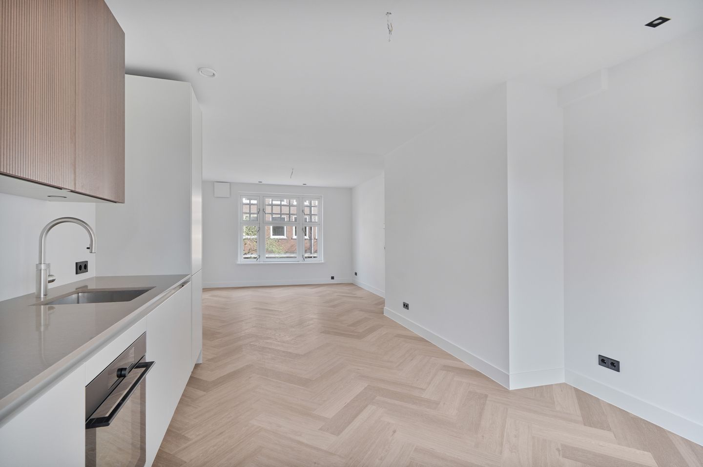 Photo 14 of Deurloostraat 3-1