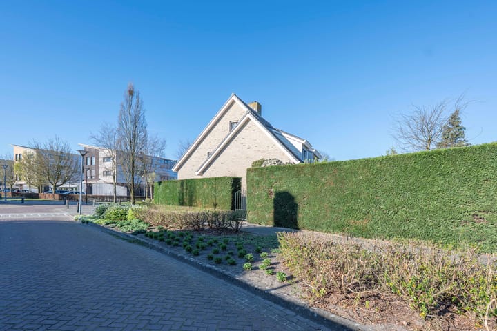 Foto 5 van Madelieflaan 9