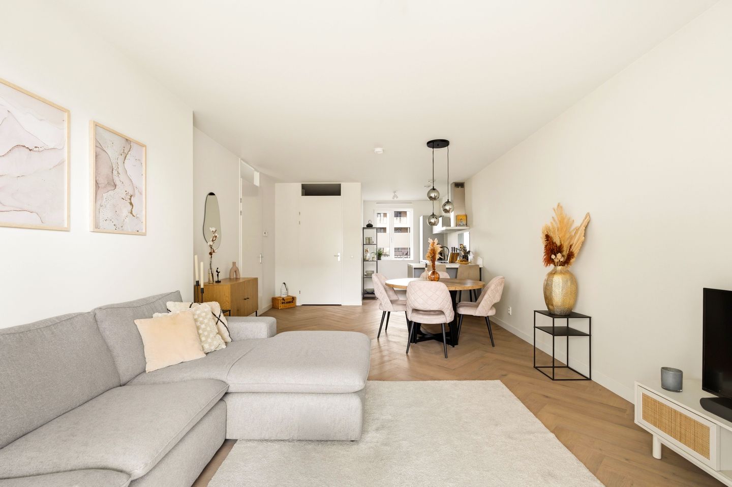 Photo 20 of Van Suchtelen van de Haarestraat 107