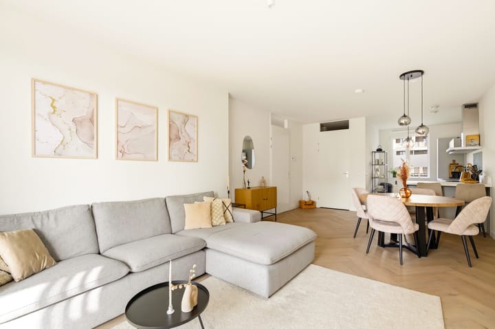 Foto 2 van Van Suchtelen van de Haarestraat 107