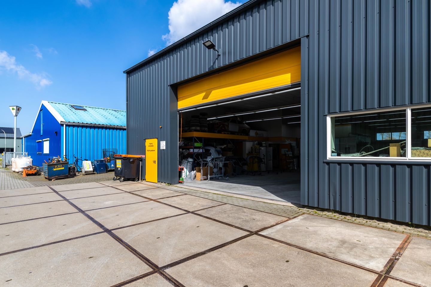 View photo 5 of Edama 51