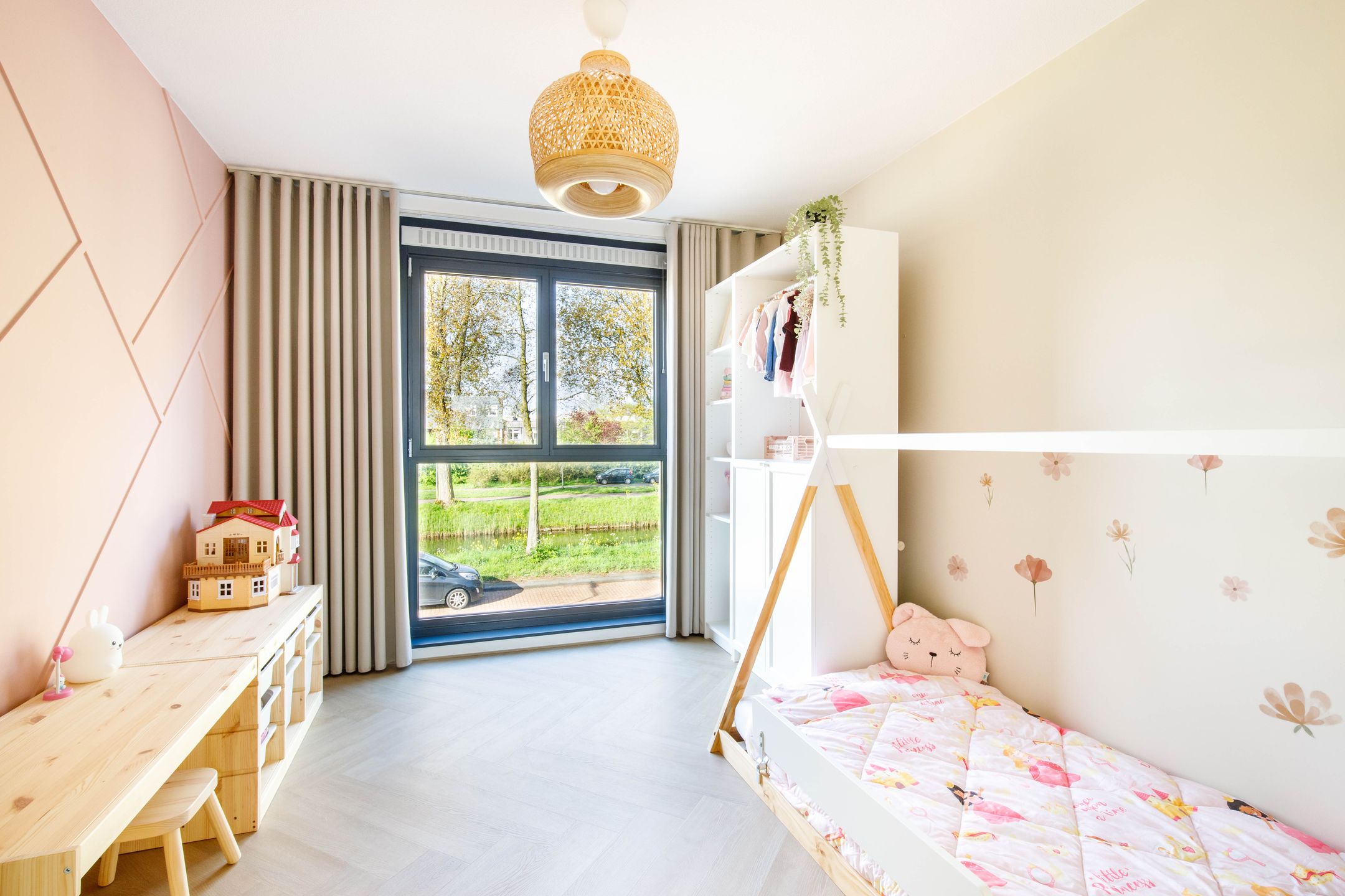 Foto 24 van Carel Willinksingel 294