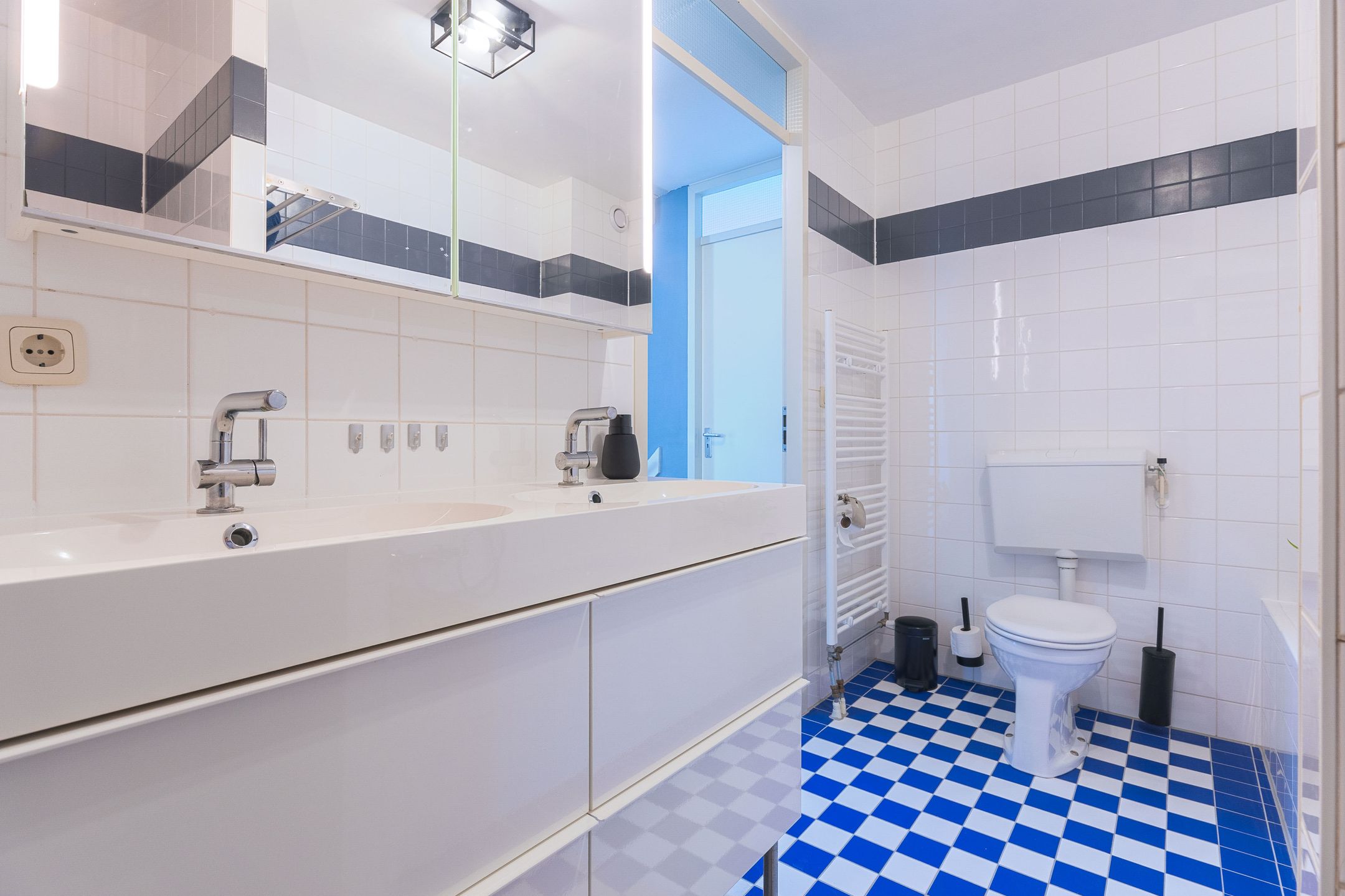 Foto 27 van Breitnerhof 85