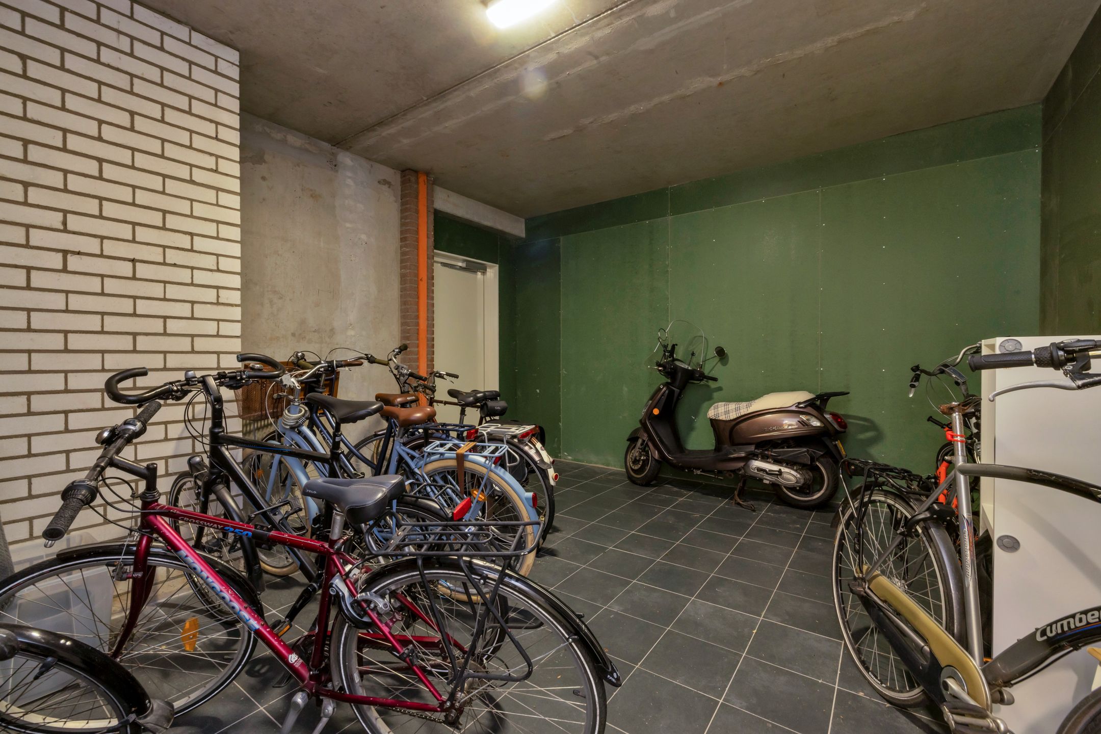 Foto 24 van Brongouw 60-E