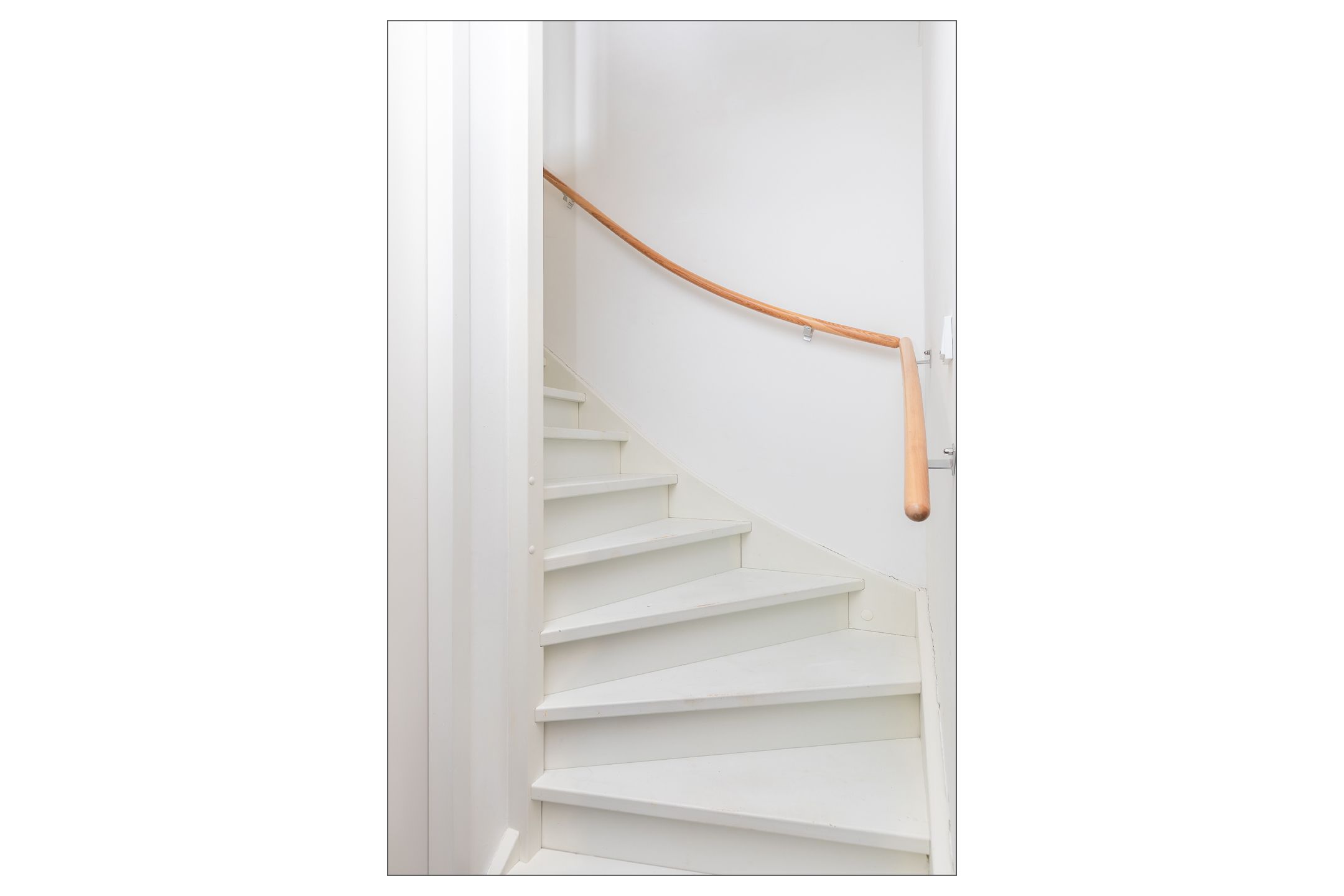 Photo 48 of Cecil Powellhof 3