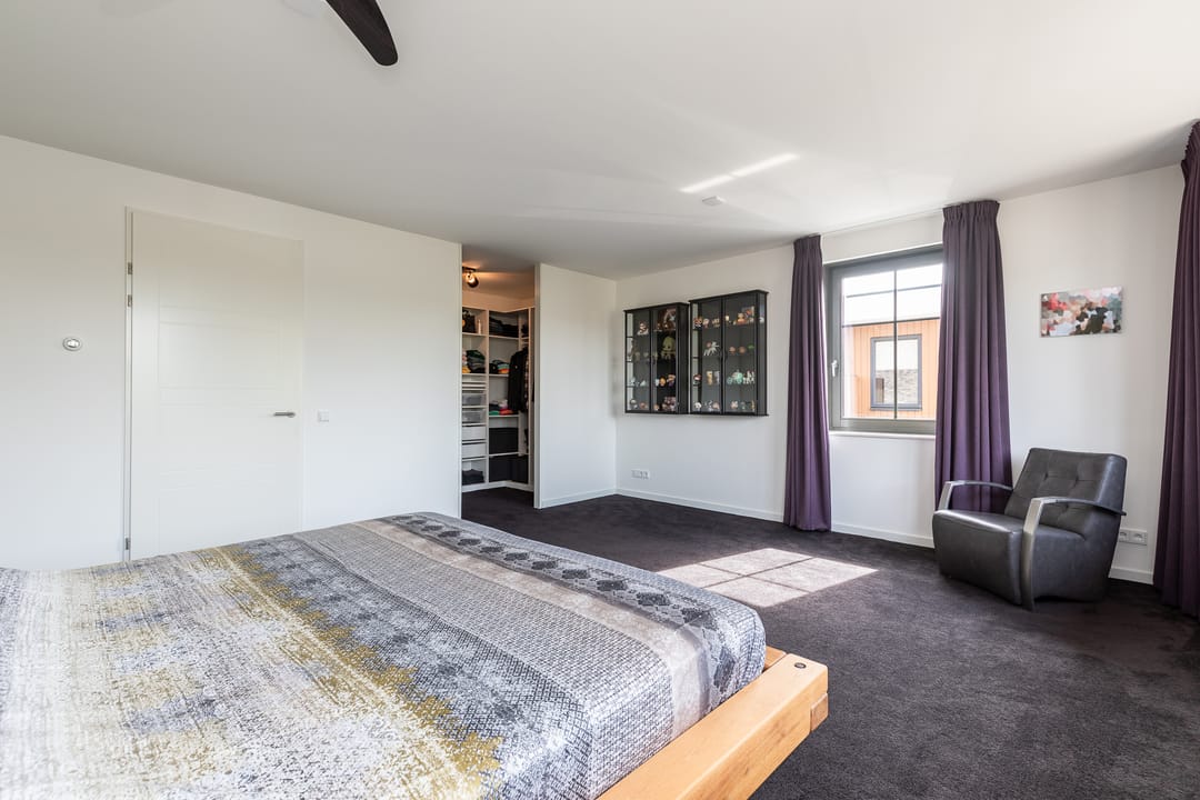 Photo 52 of Cecil Powellhof 3