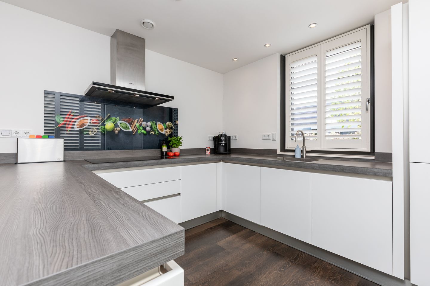 Photo 25 of Cecil Powellhof 3